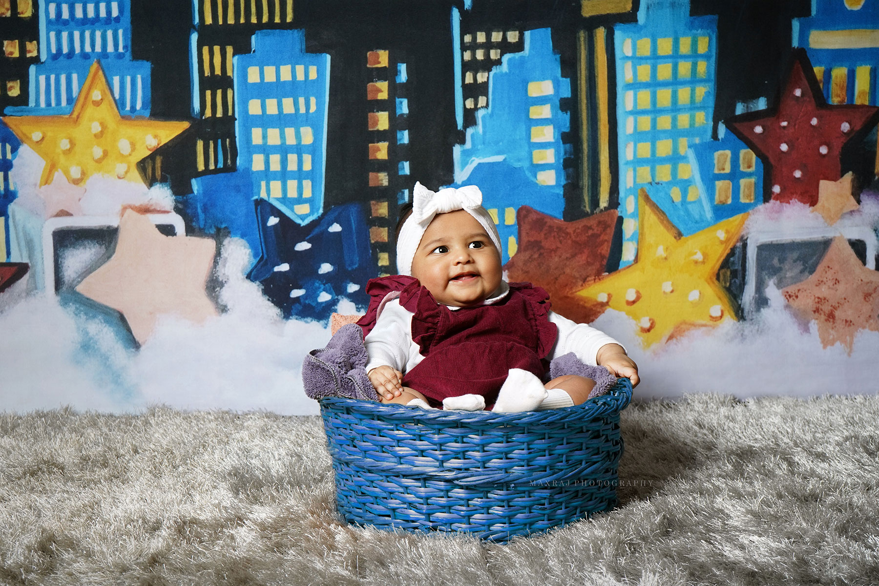 baby photographer in pune, indoor baby photoshoot in pune