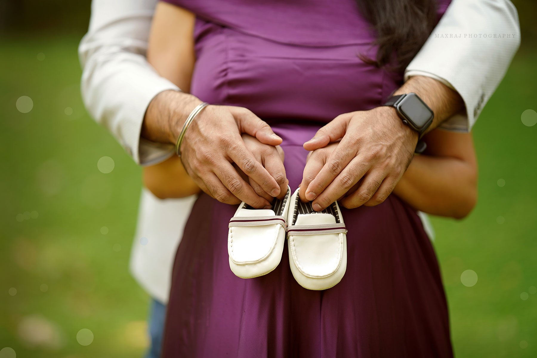 Maternity photoshoot ideas, best maternity photographer in pune