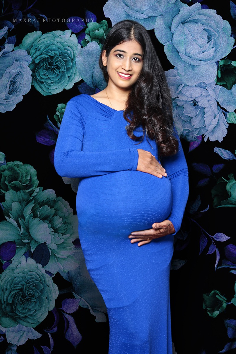 best maternity photographer in pune, top maternity photographer in pune